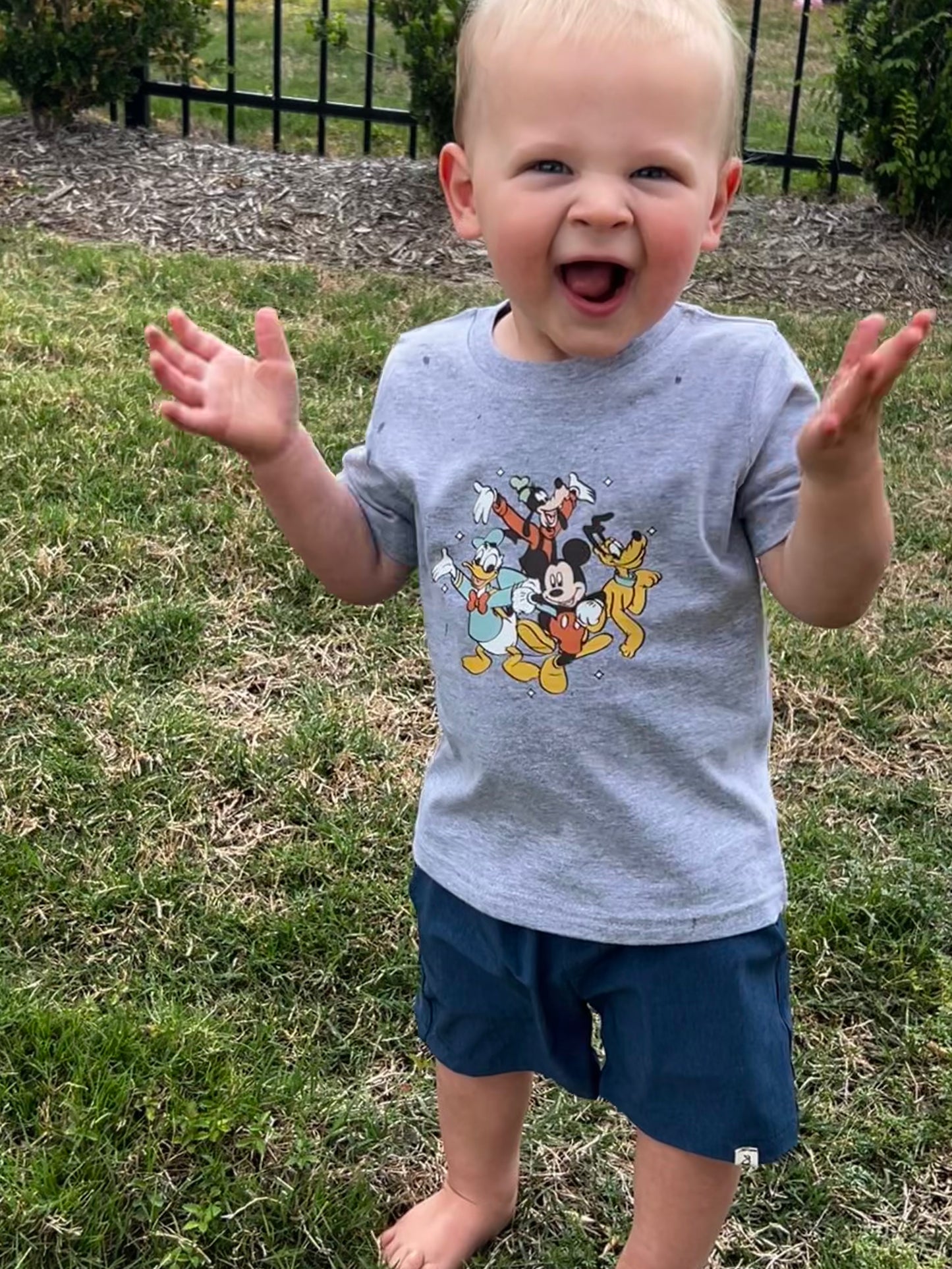 Best Buds Tee